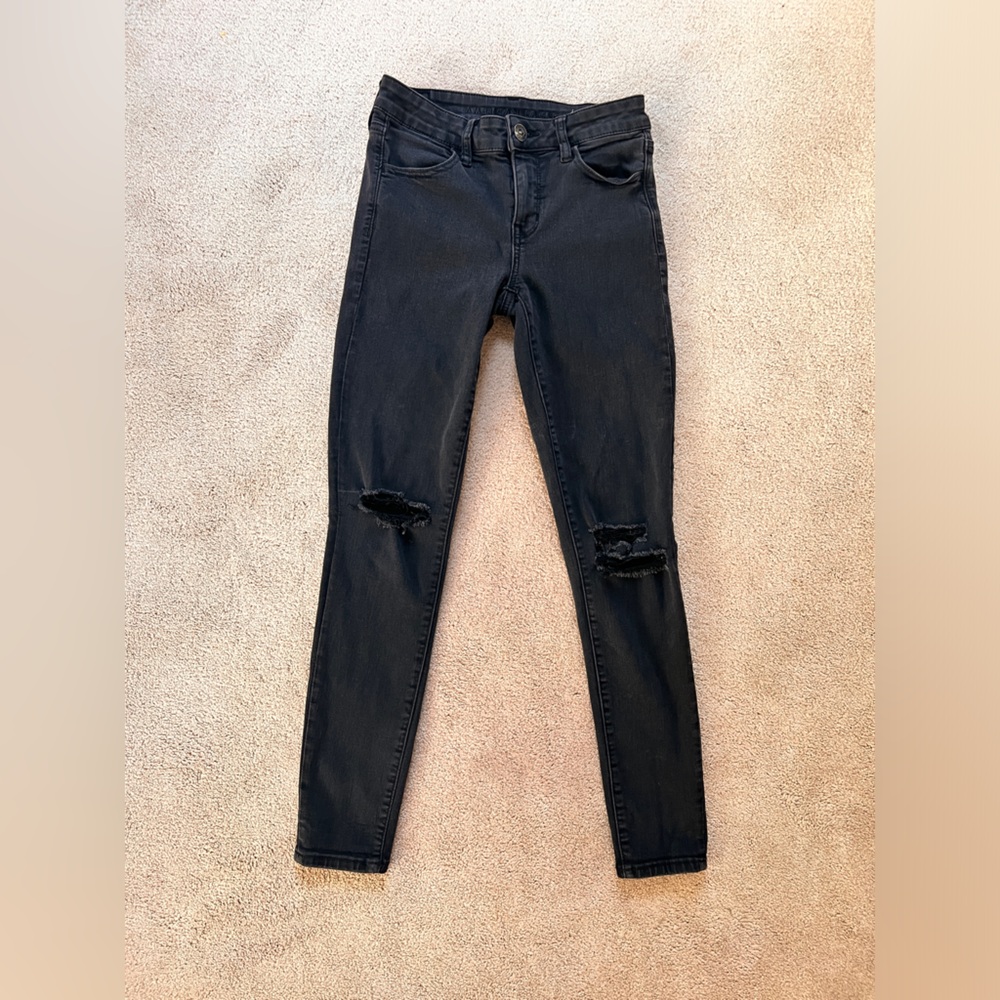 AE Next Level Stretch Distressed Black Jeggings | Used